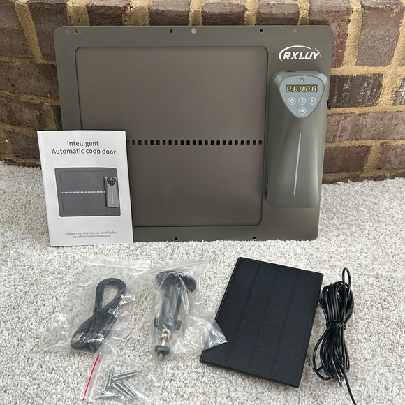 Automatic Chicken House Door - Picture 2 of 3